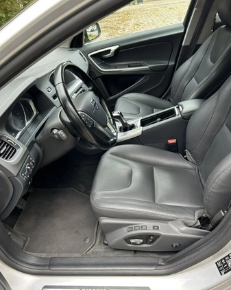 Volvo V60 cena 53900 przebieg: 163000, rok produkcji 2016 z Lipno małe 232